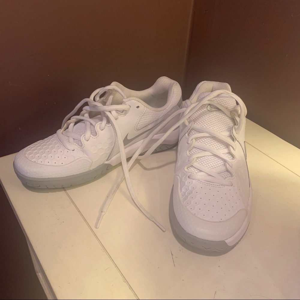 Nike Vapor Zoom White Tennis Sneakers